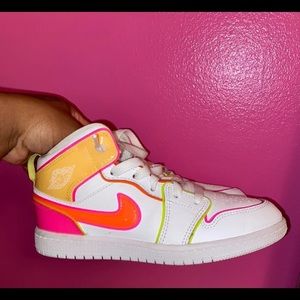 Girl Jordan 1’s